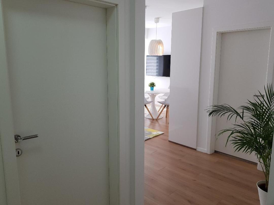 Marina Rijeka Center Apartments Extérieur photo